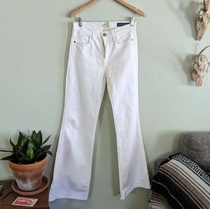 CURRENT/ELLIOTT White Flared Jeans sz. 27